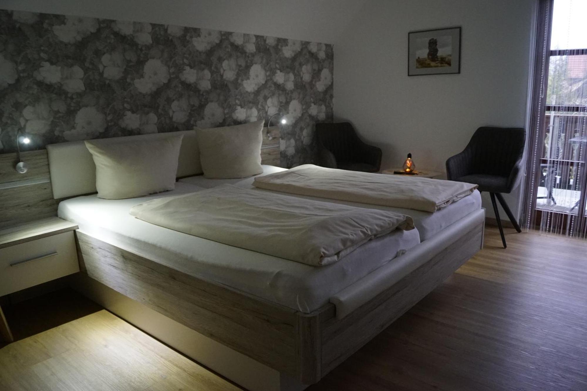 Hotel Pension Am Kurzentrum Bad Suderode Esterno foto